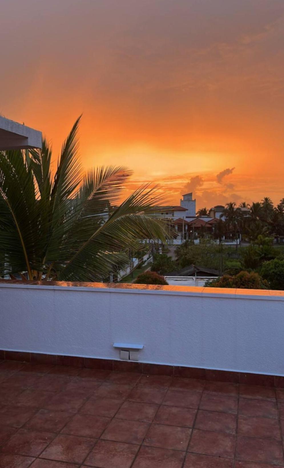 Beach Club Apartments インドゥルワ エクステリア 写真